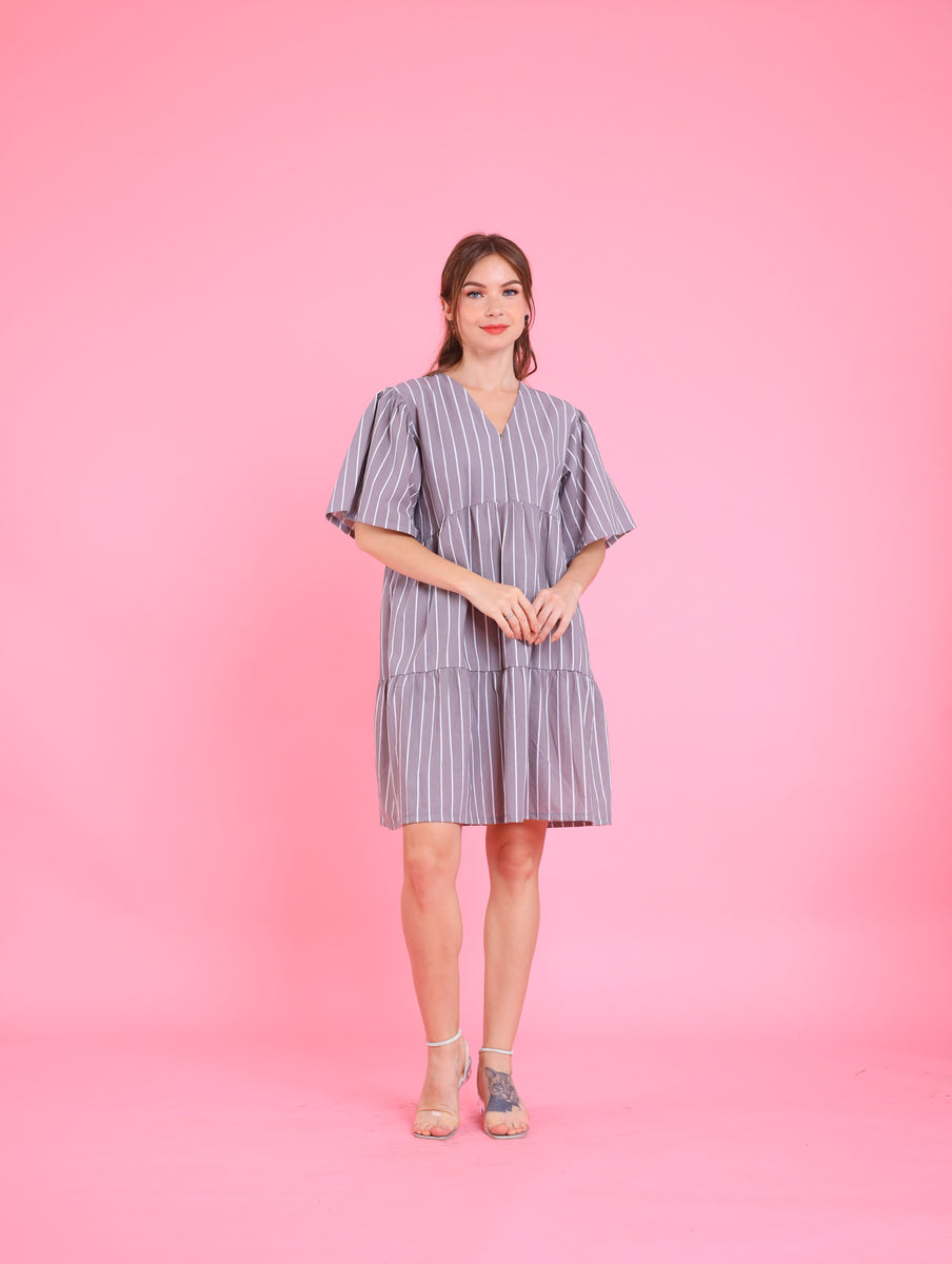 Gray Pie Bfeeding MUM