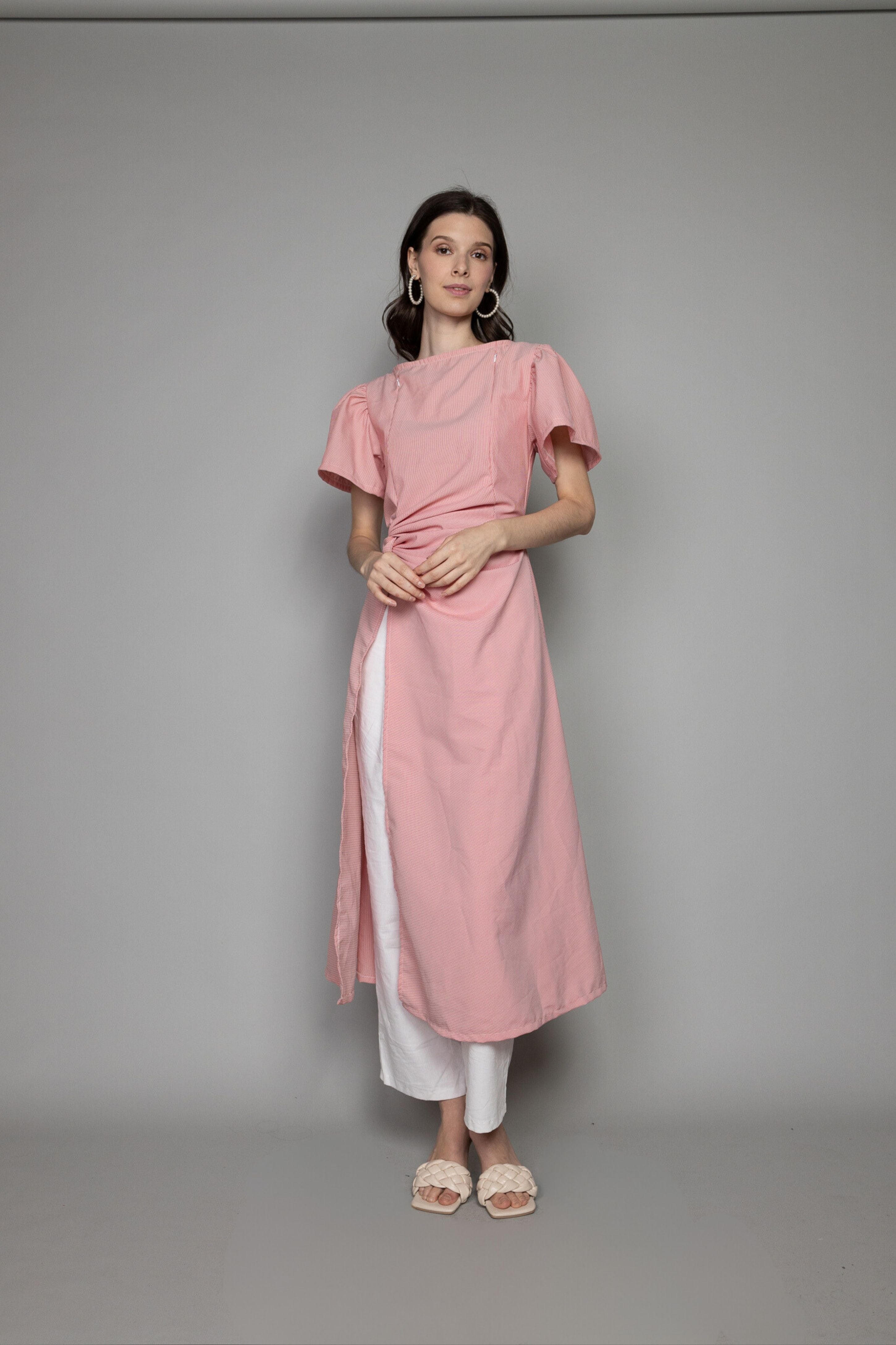 Holiday 2024: Yara Top