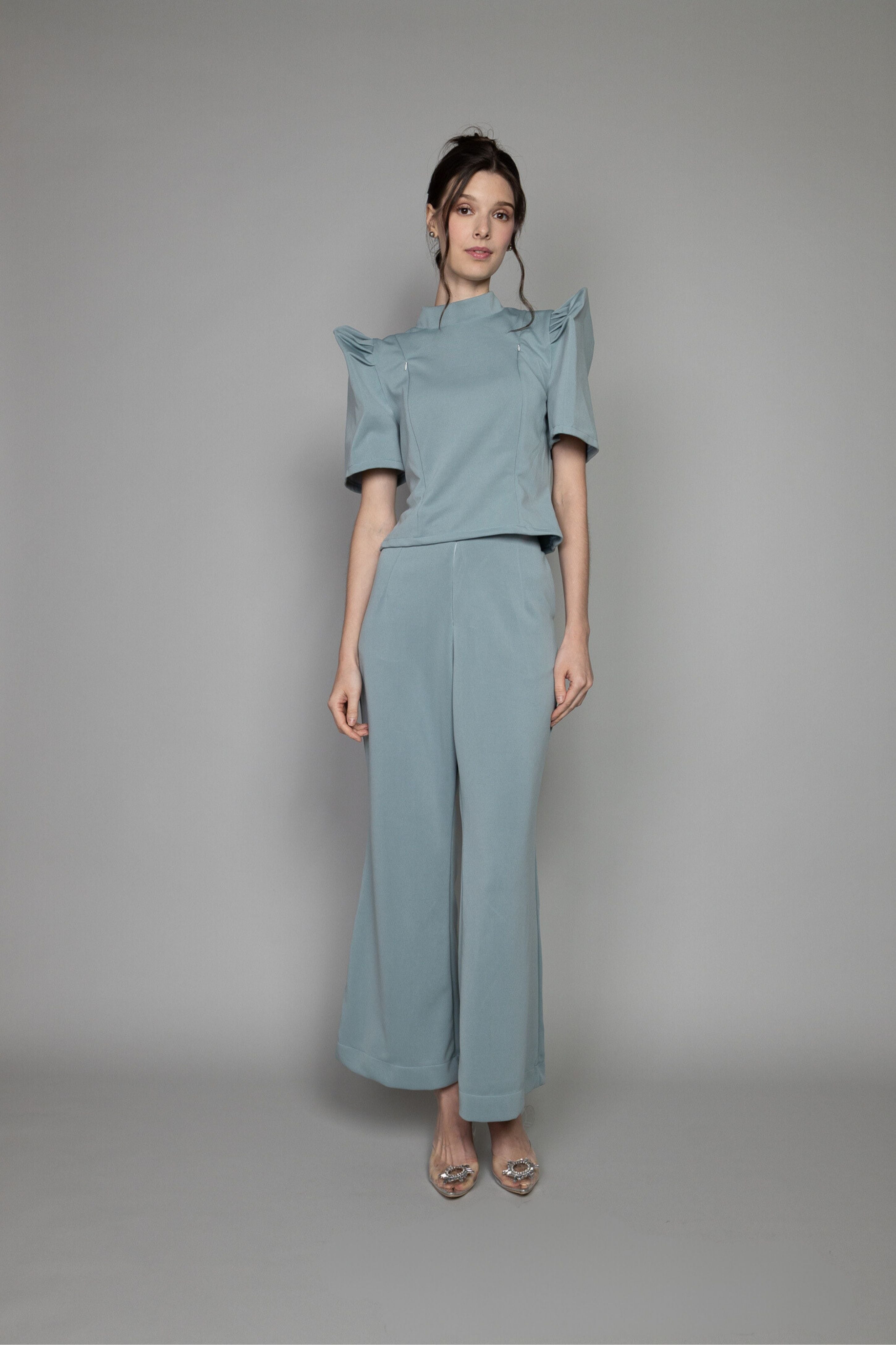 Filipiniana: Isla