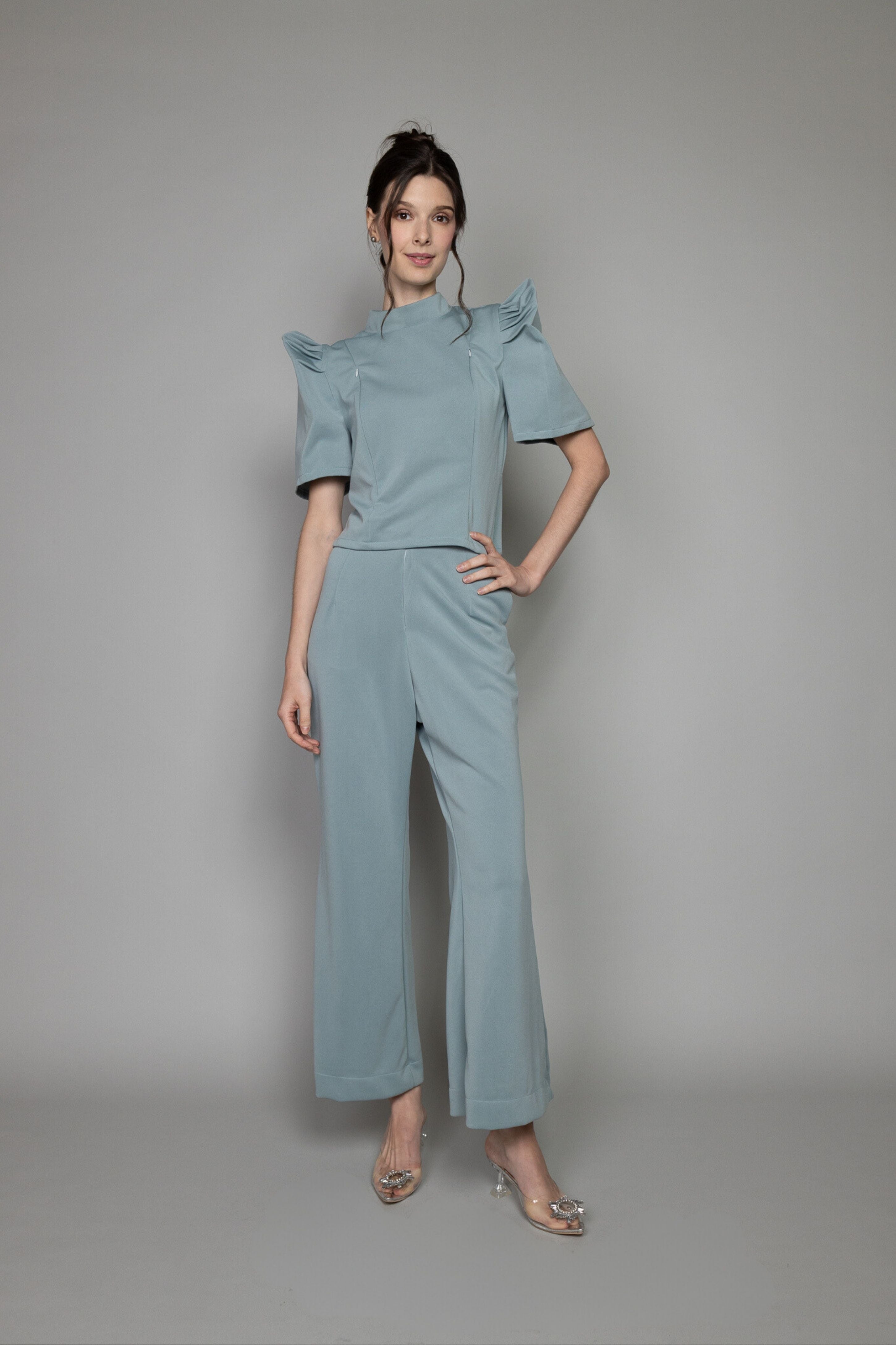 Filipiniana: Isla