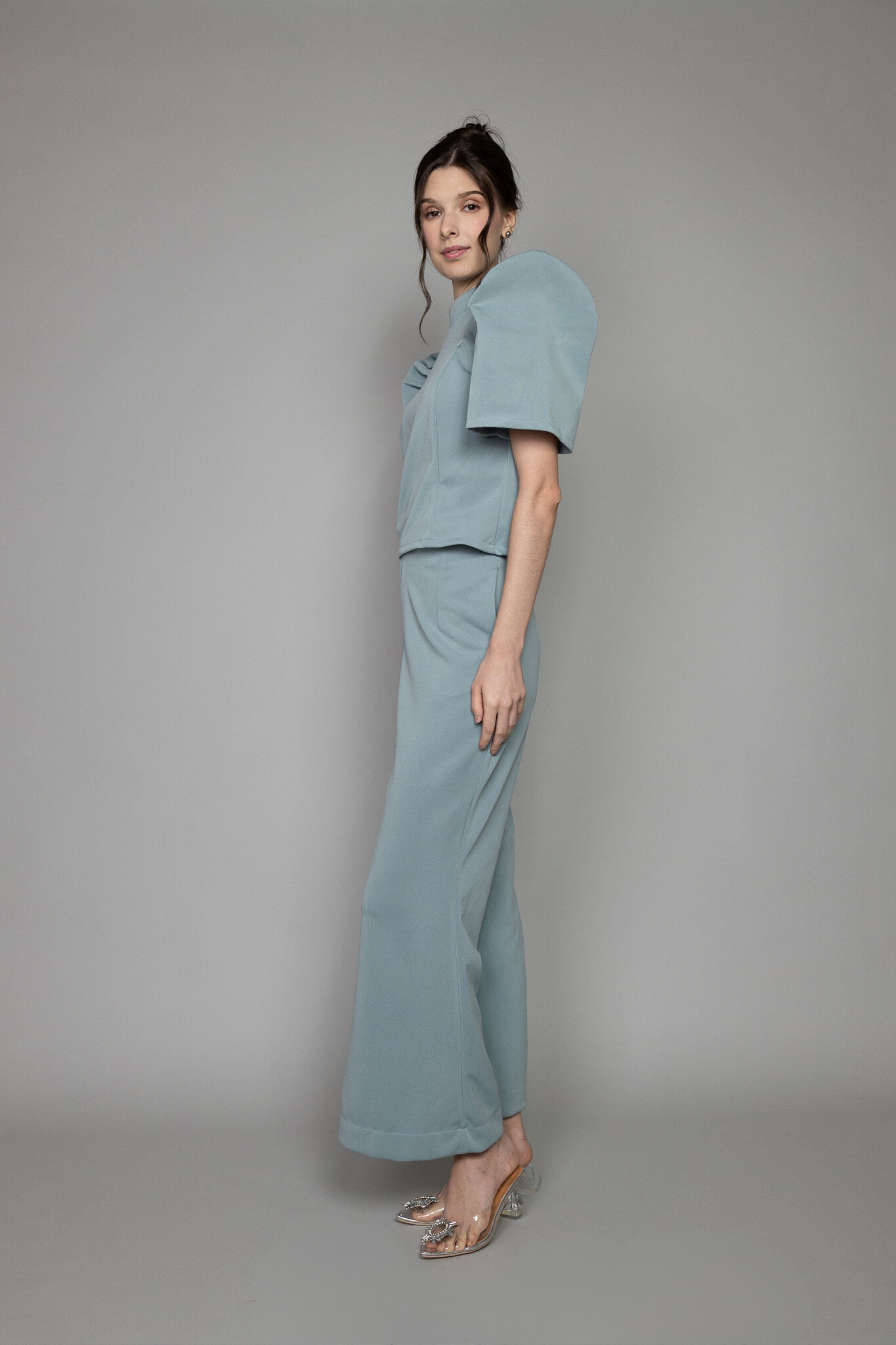 Filipiniana: Isla