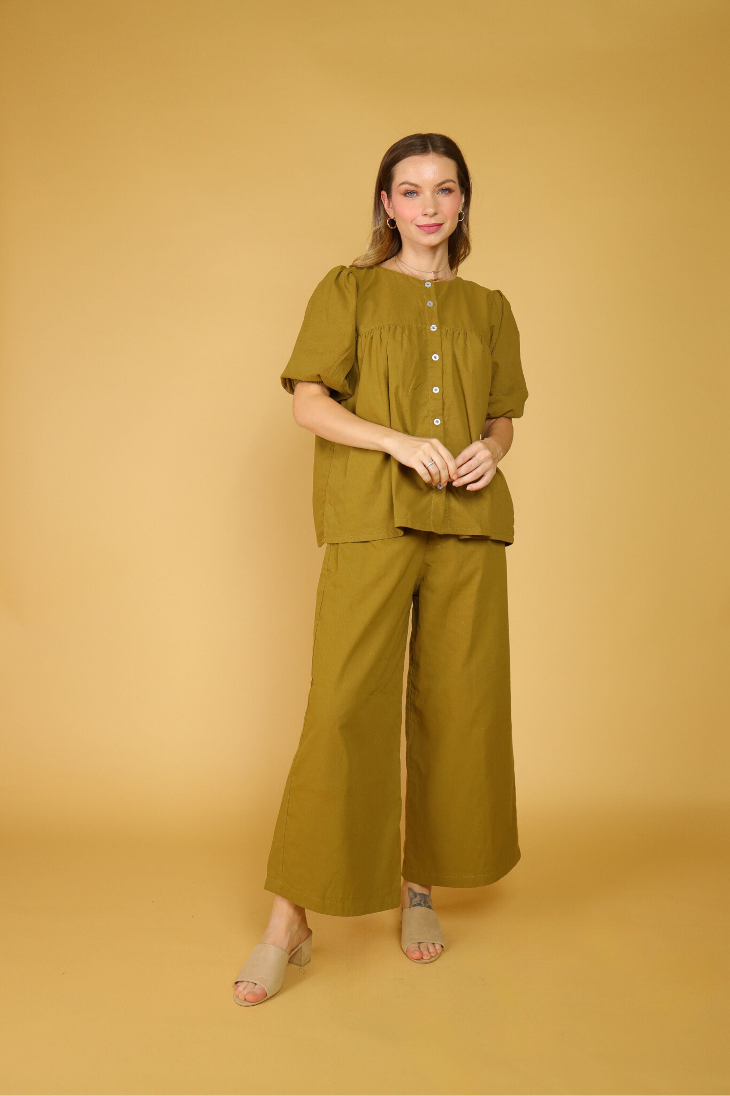 MUM Uniforms: Harley Top