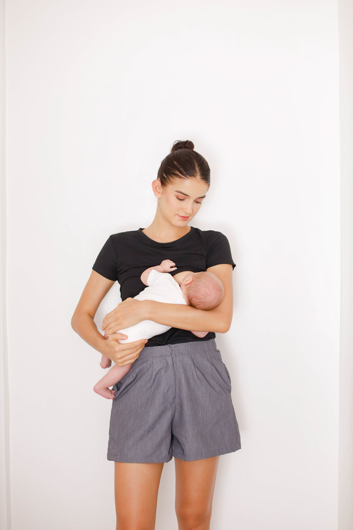 Expandable Cotton Twill Shorts