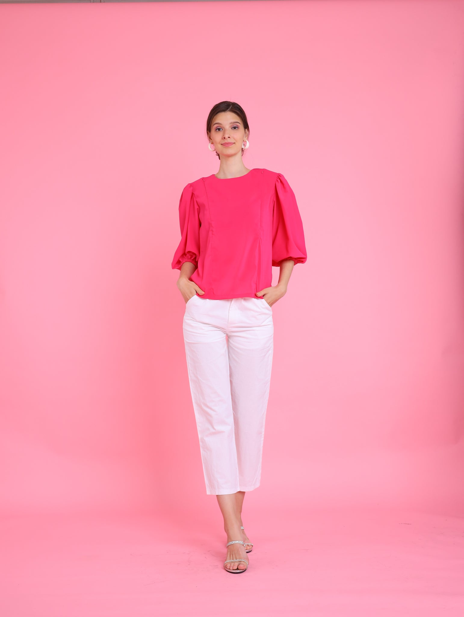 Barbiecore: Gretch Puff-sleeves Top