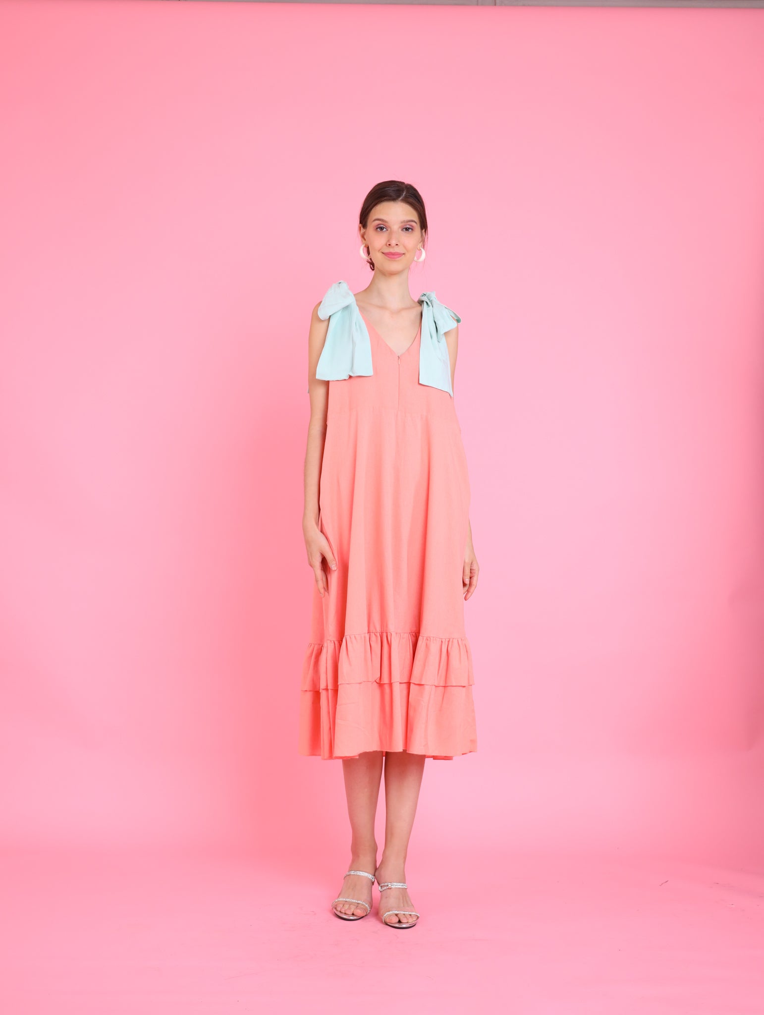 Barbiecore: Elvera Dress
