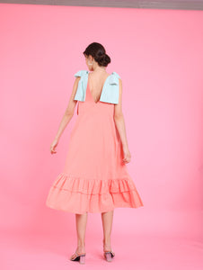 Barbiecore: Elvera Dress