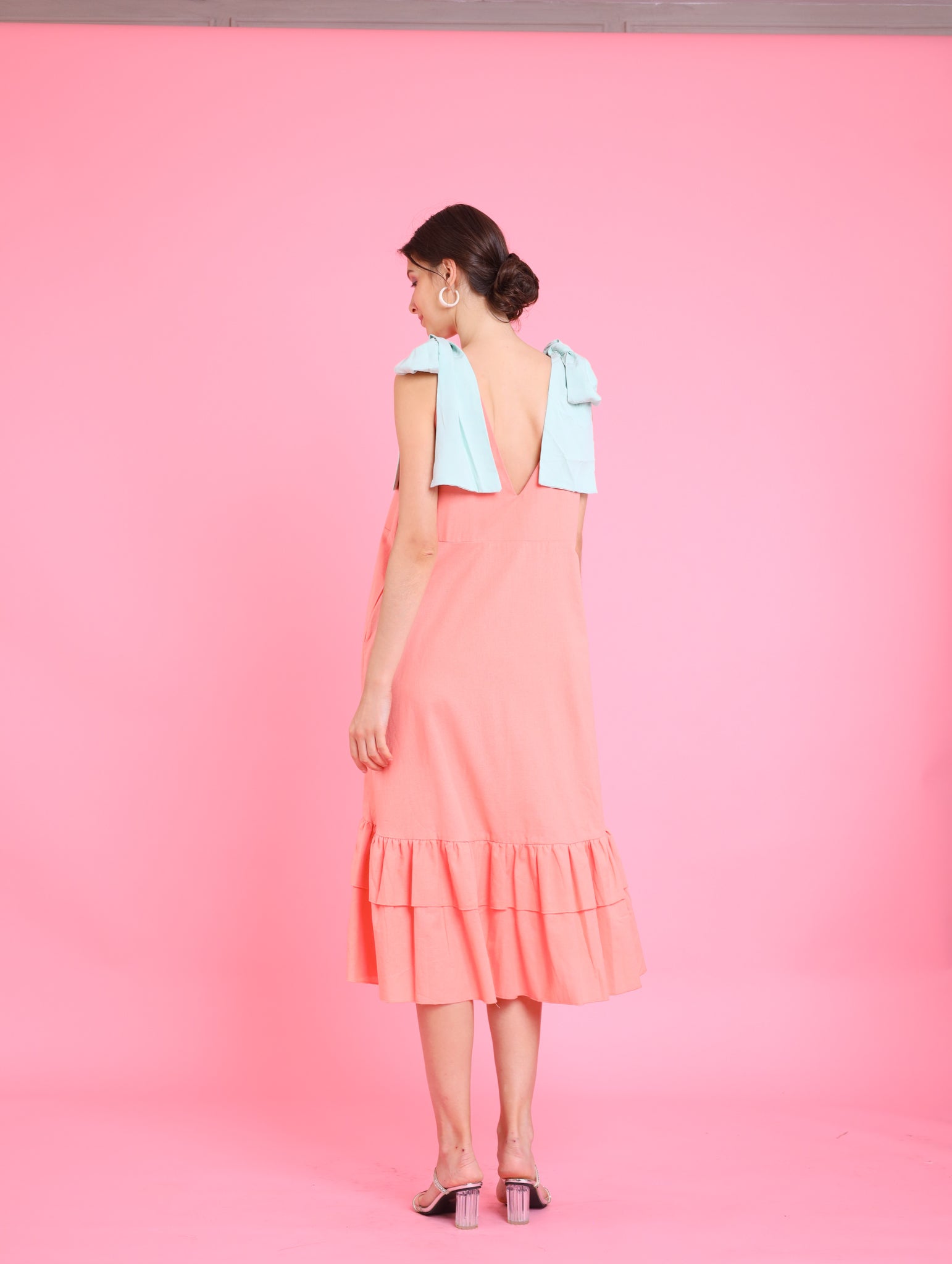 Barbiecore: Elvera Dress