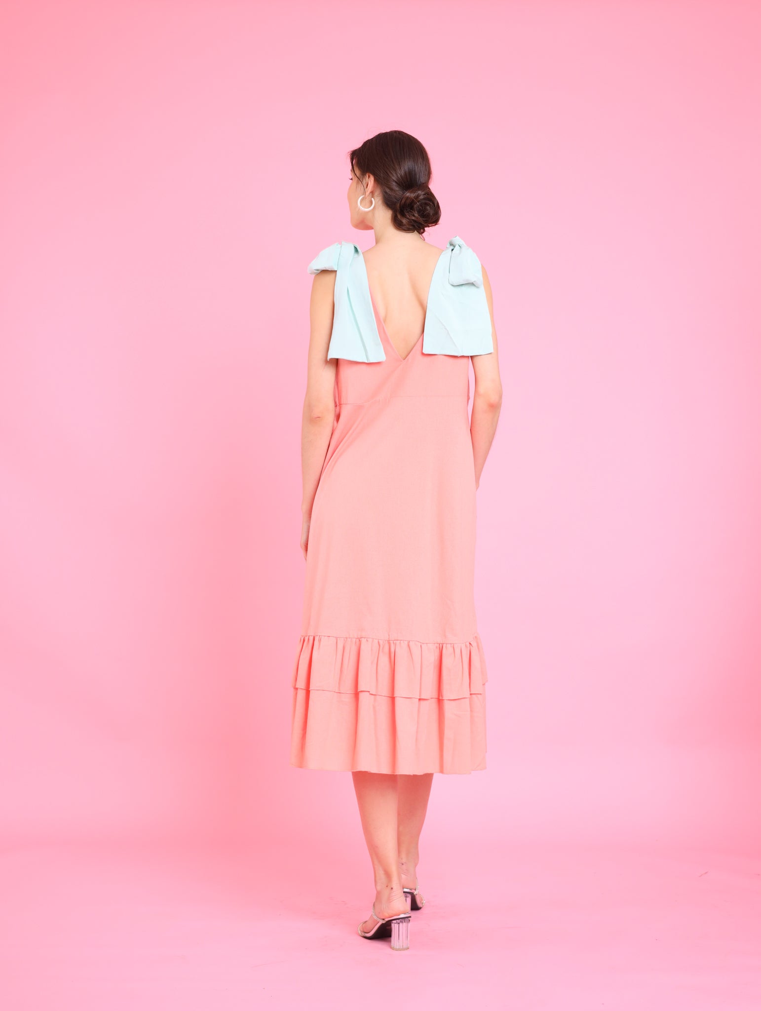 Barbiecore: Elvera Dress