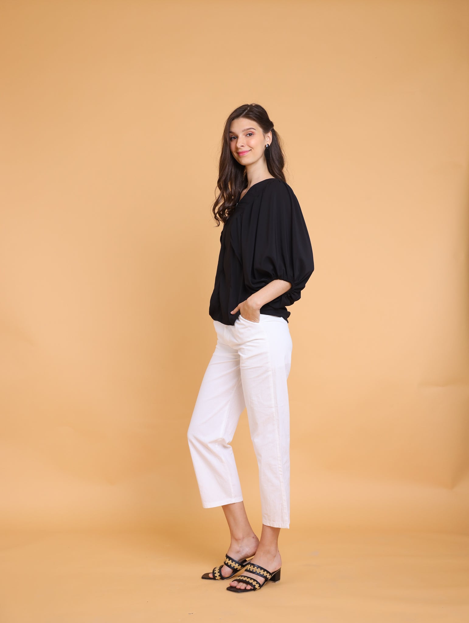 Black: El