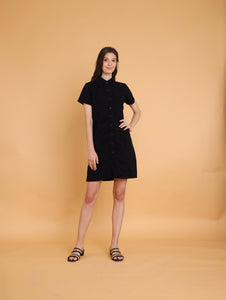 Black: Sophia