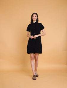 Black: Sophia