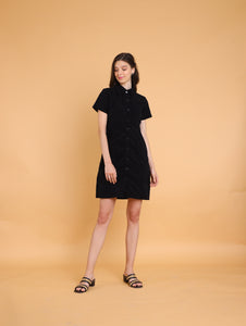 Black: Sophia