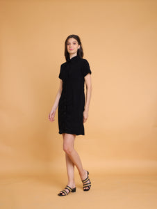 Black: Sophia