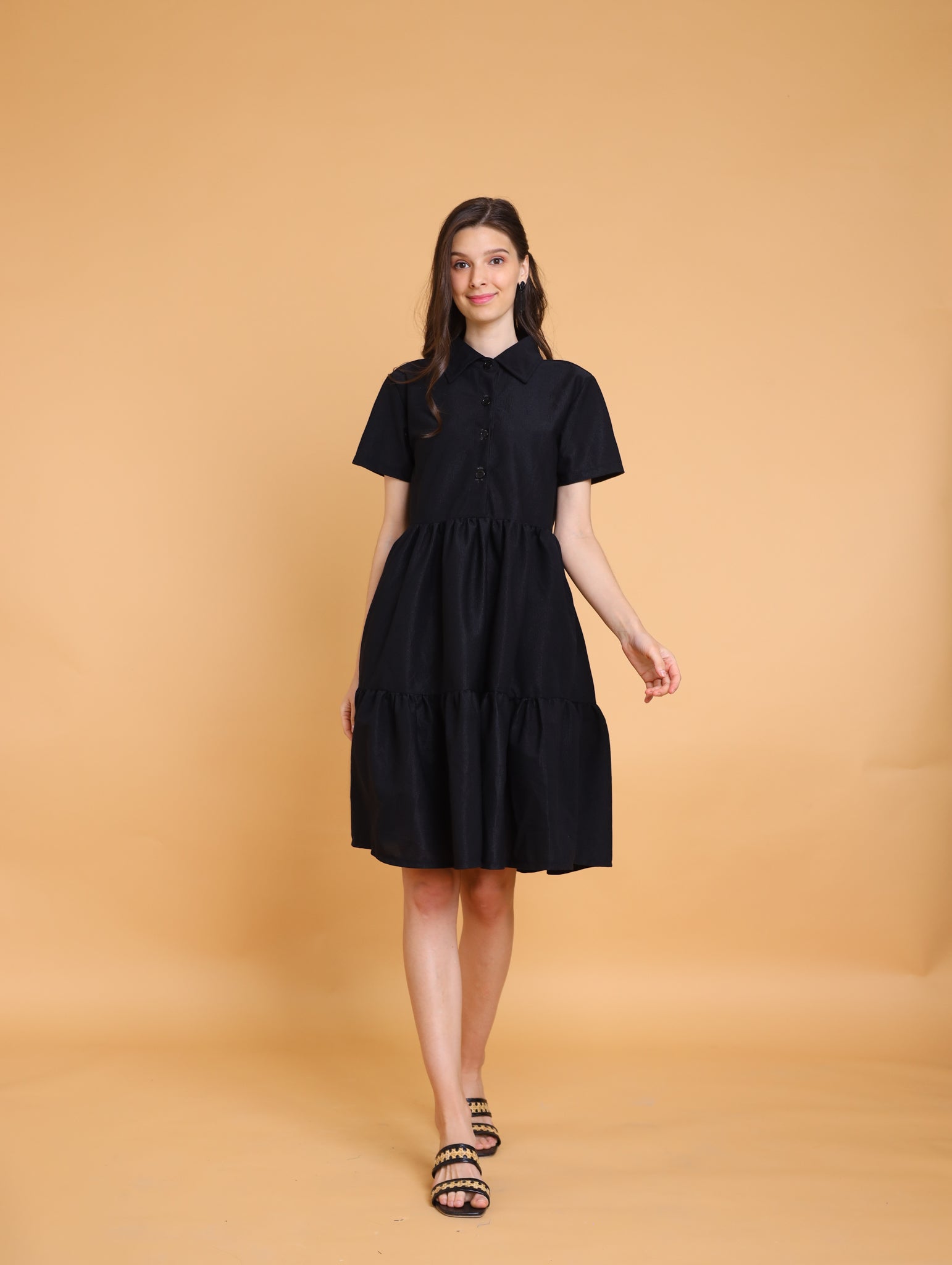 Black: Ella