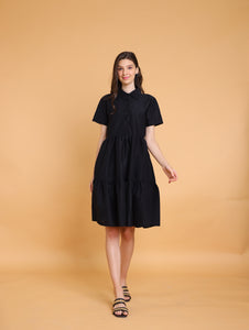 Black: Ella