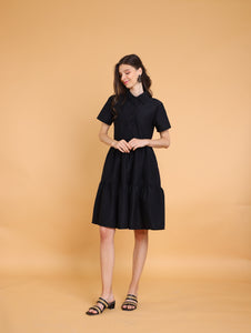 Black: Ella