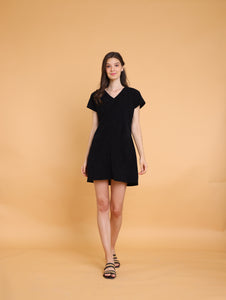 Black: Getrude
