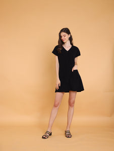 Black: Getrude