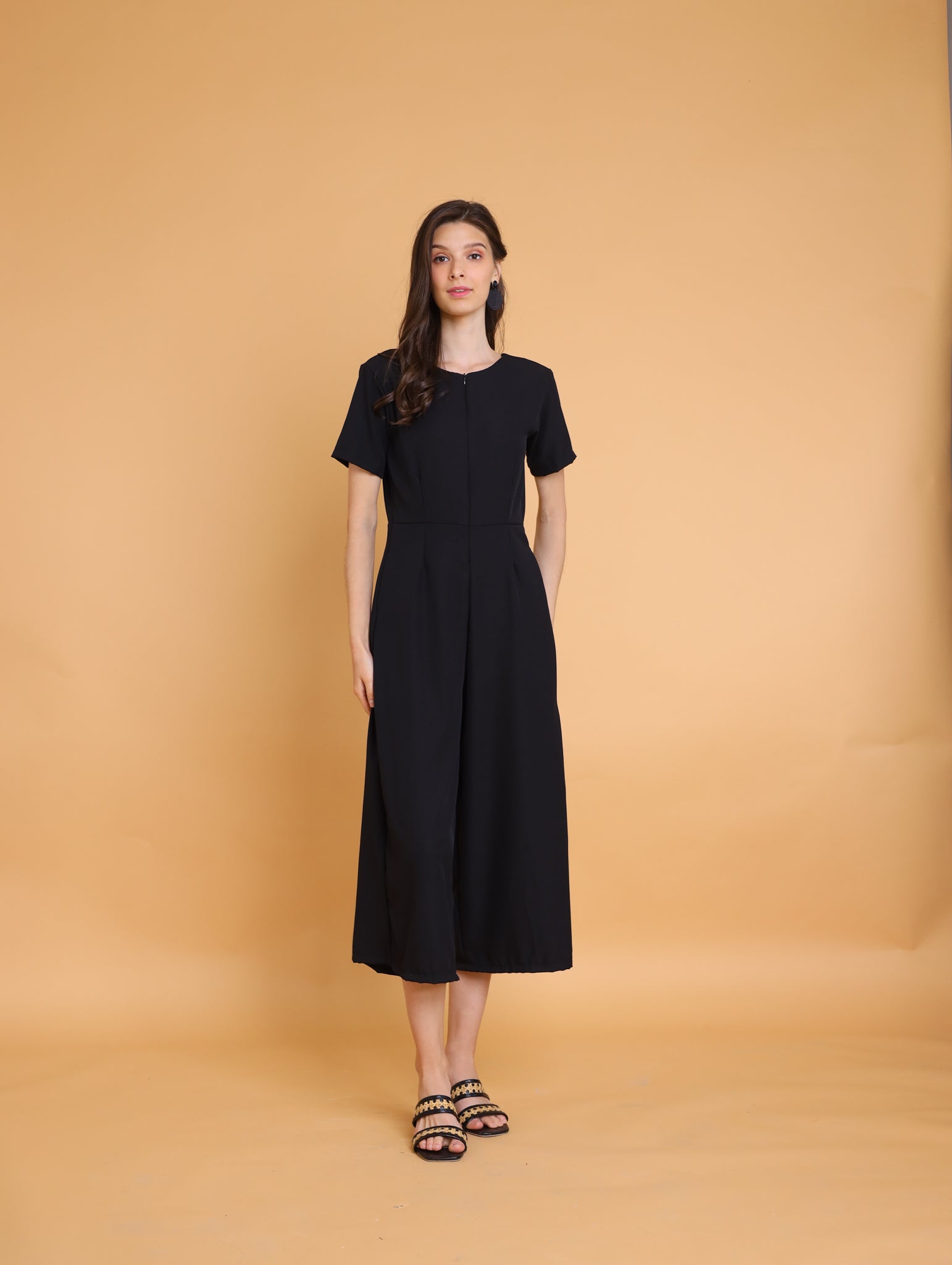 Black: Salvia
