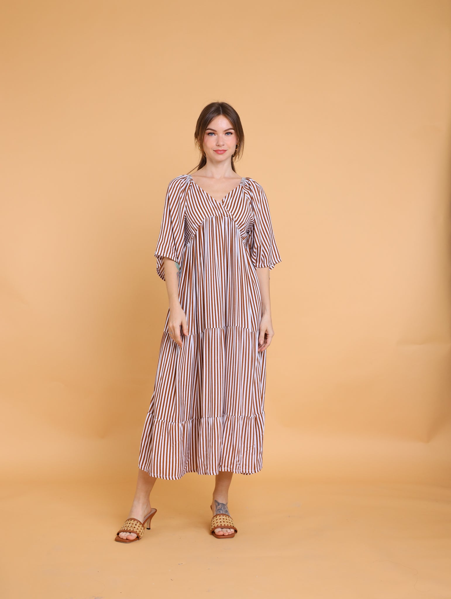 Brown: Ladonna Maxi