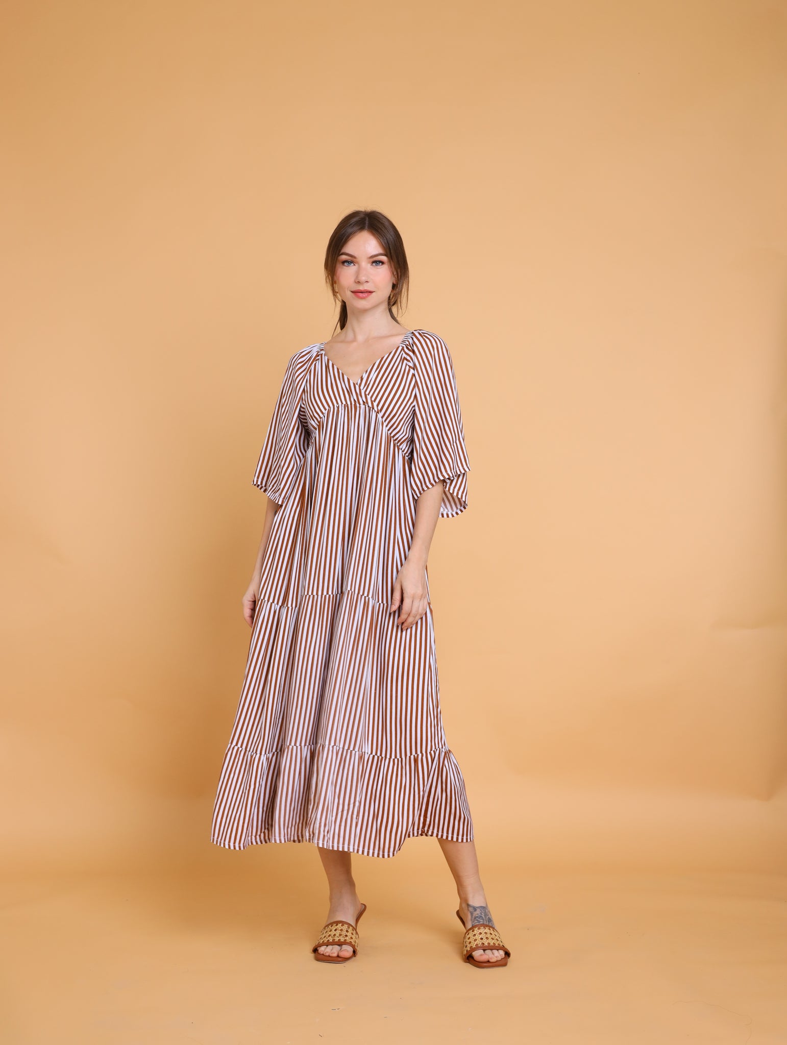 Brown: Ladonna Maxi