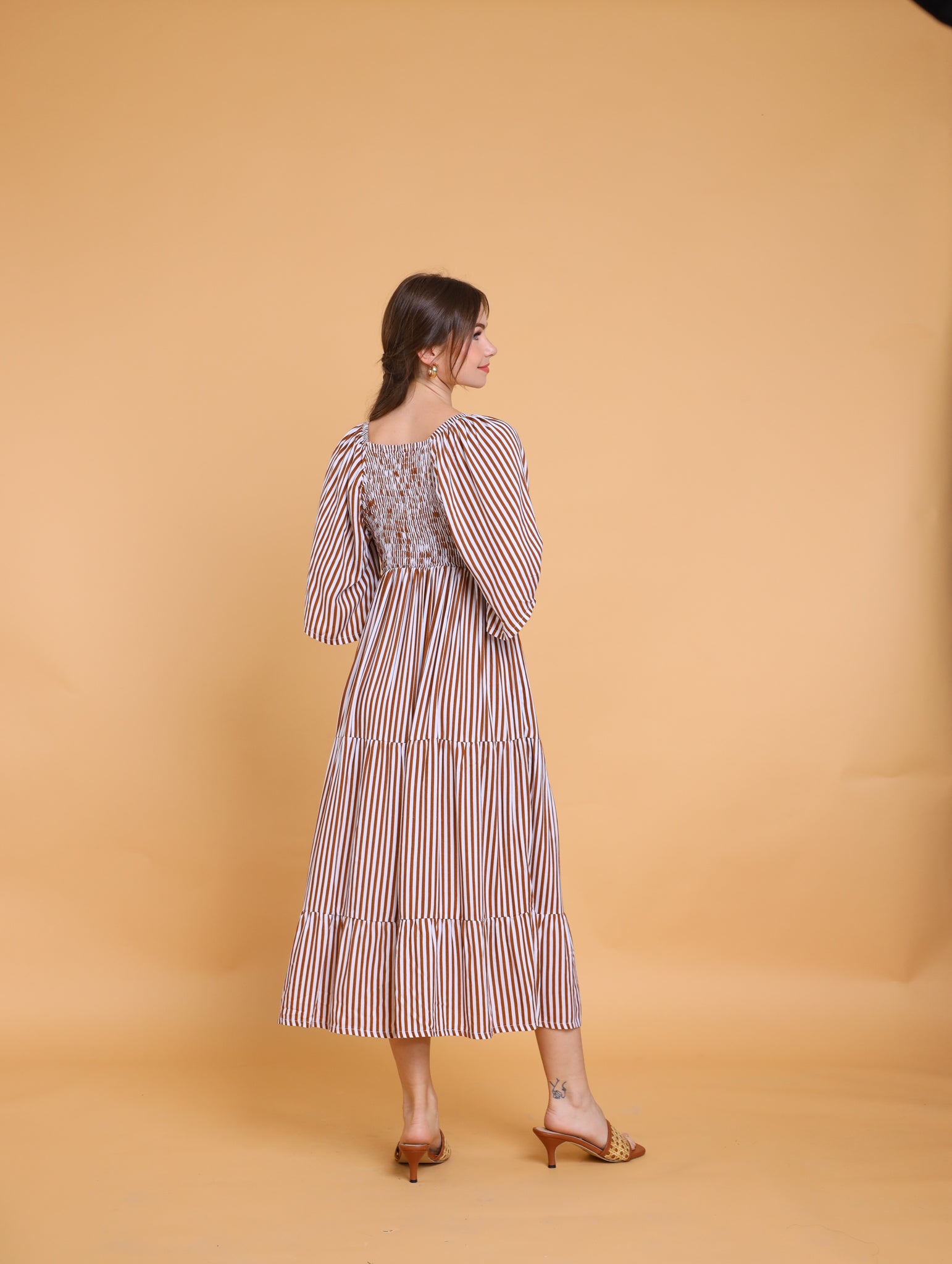 Brown: Ladonna Maxi