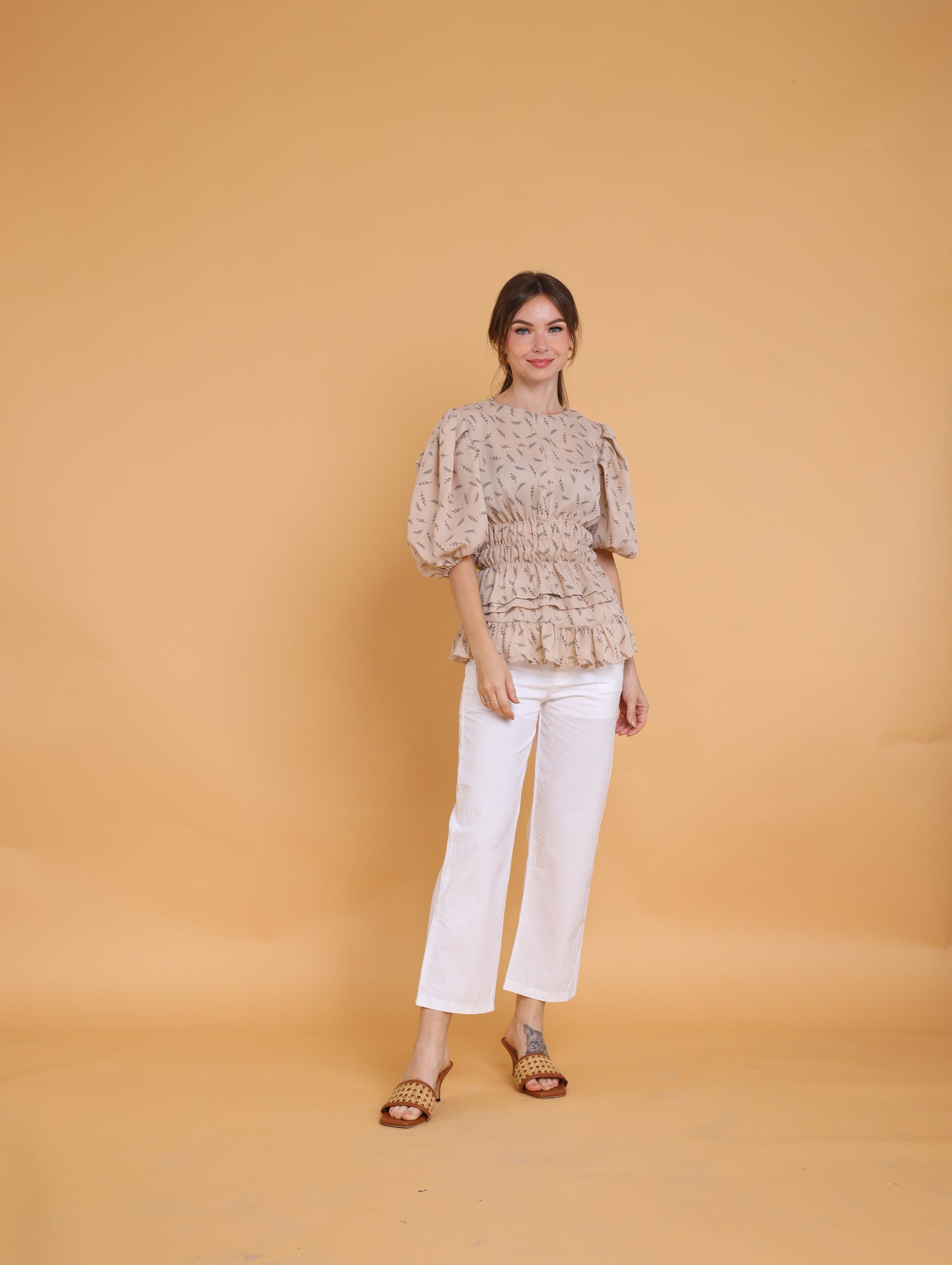 Brown: Kris Top