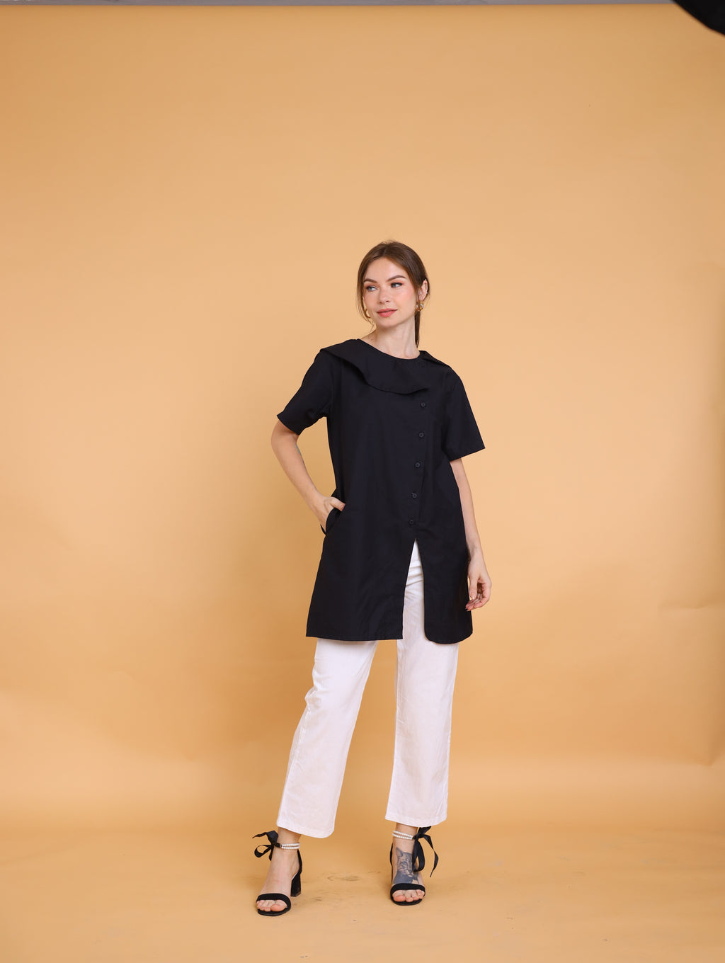 MUM x GS 7: Cuoco Top