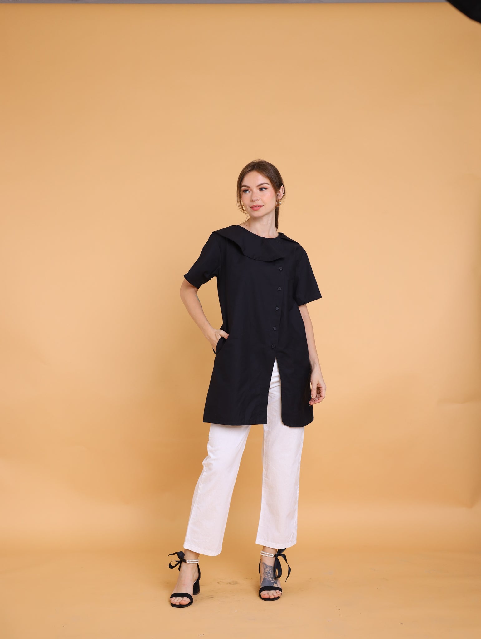 MUM x GS 7: Cuoco Top