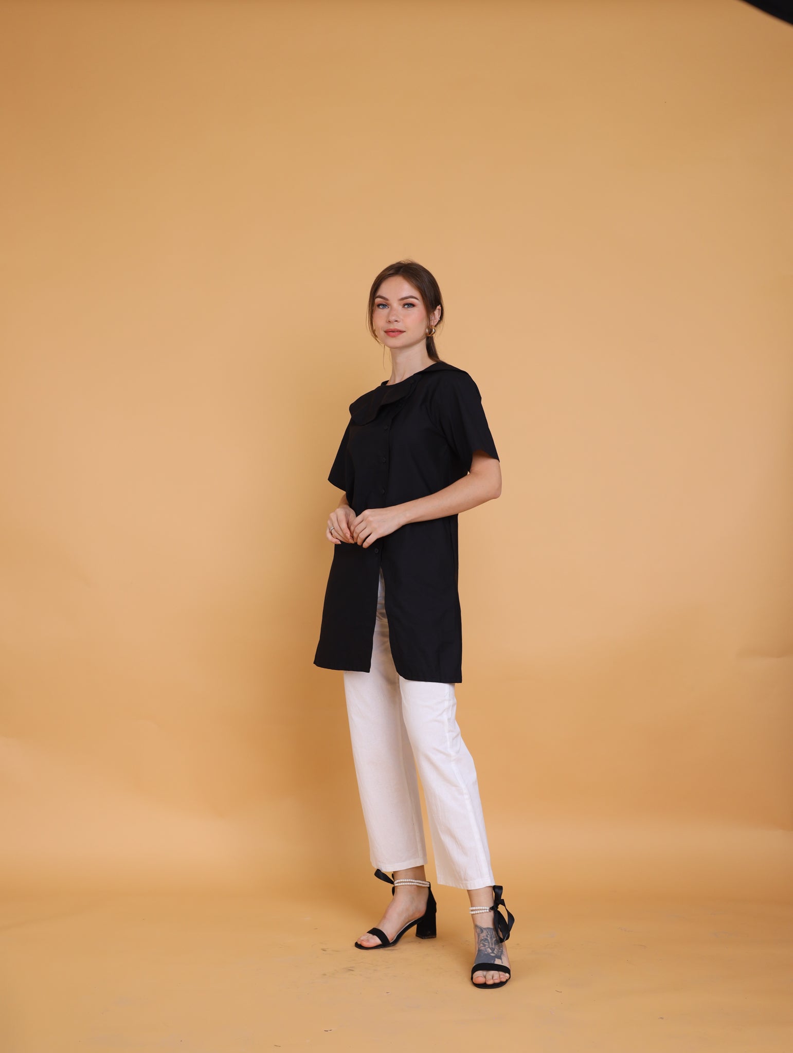 MUM x GS 7: Cuoco Top