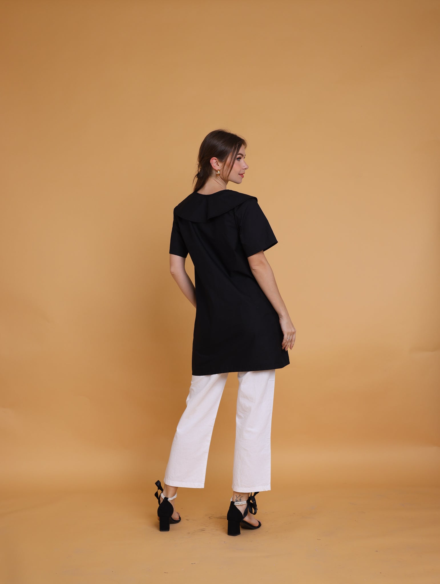 MUM x GS 7: Cuoco Top