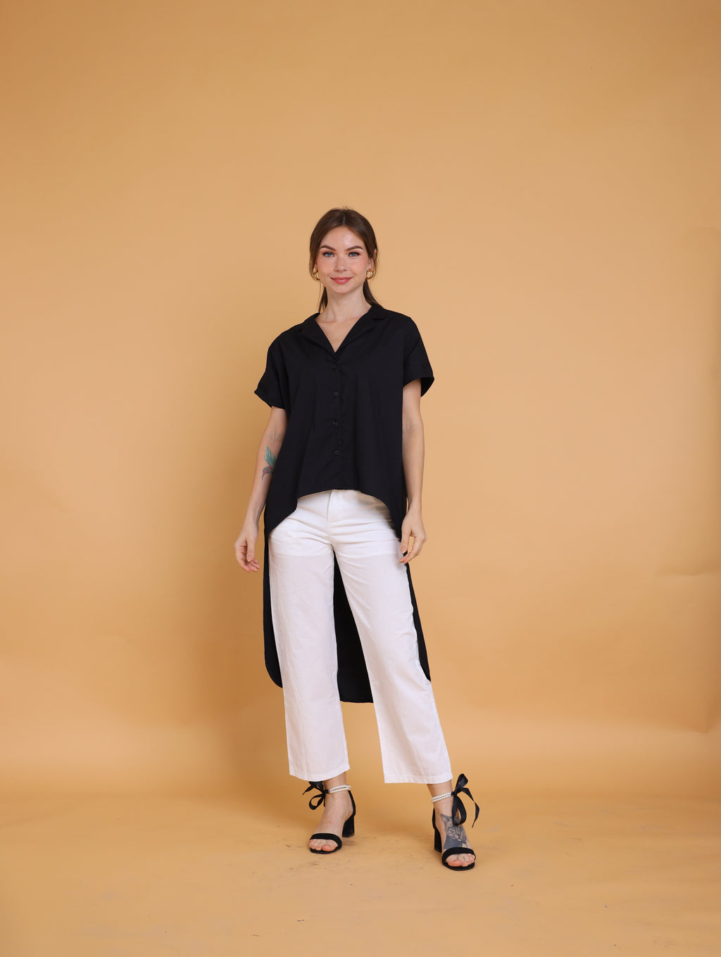 MUM x GS 7: Mantok Long-back Top