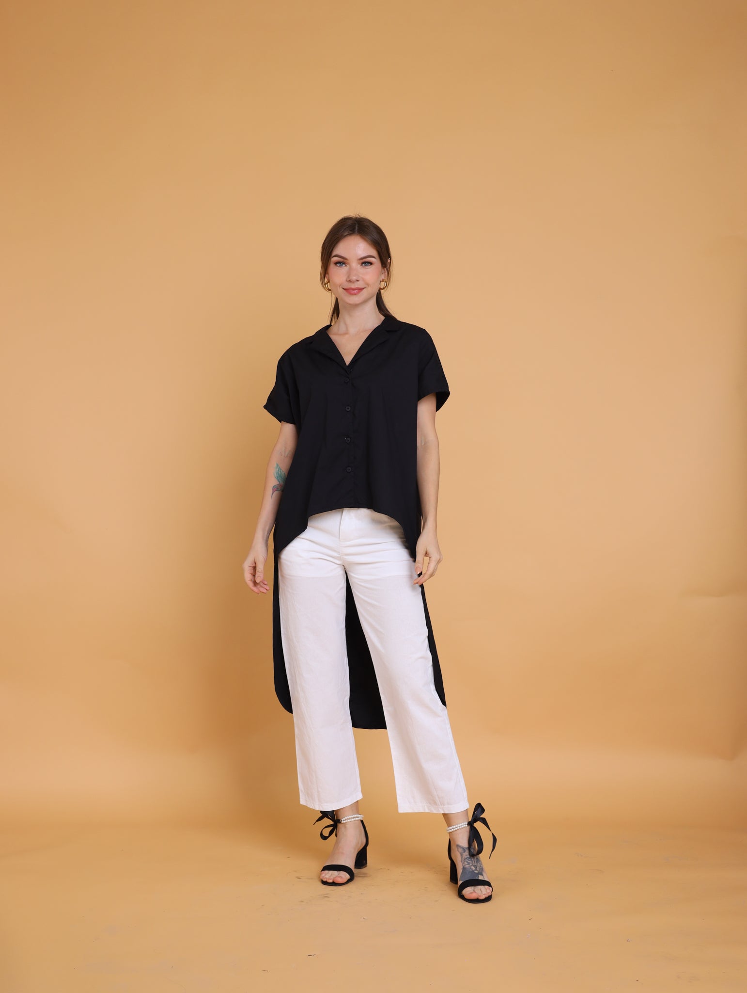 MUM x GS 7: Mantok Long-back Top