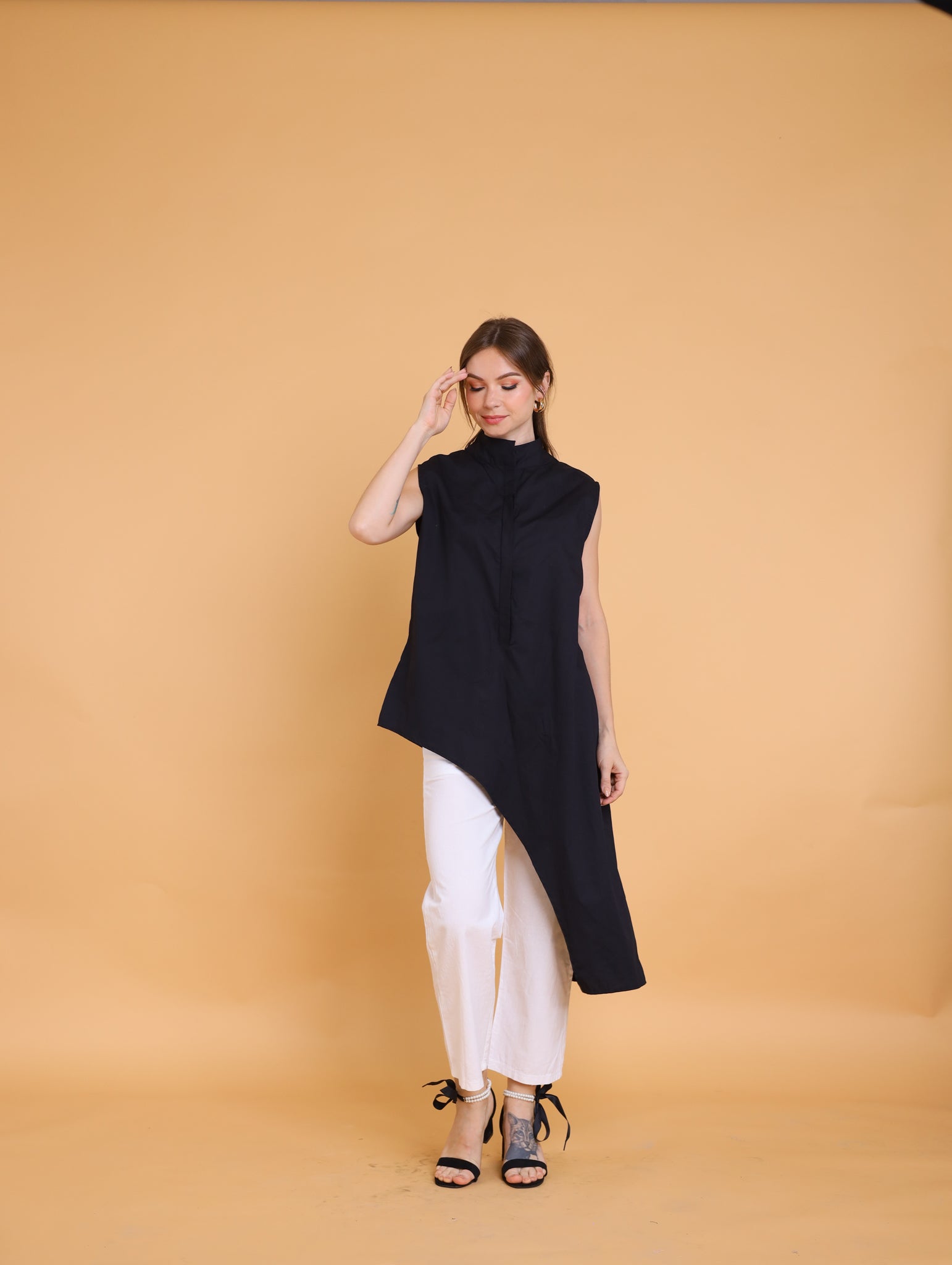 MUM x GS 7: Milano Sleeveless Asymmetrical Top