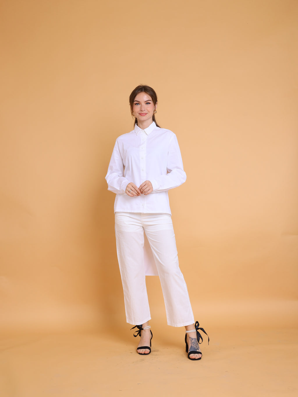 MUM x GS 7: Shannen Long-back Top