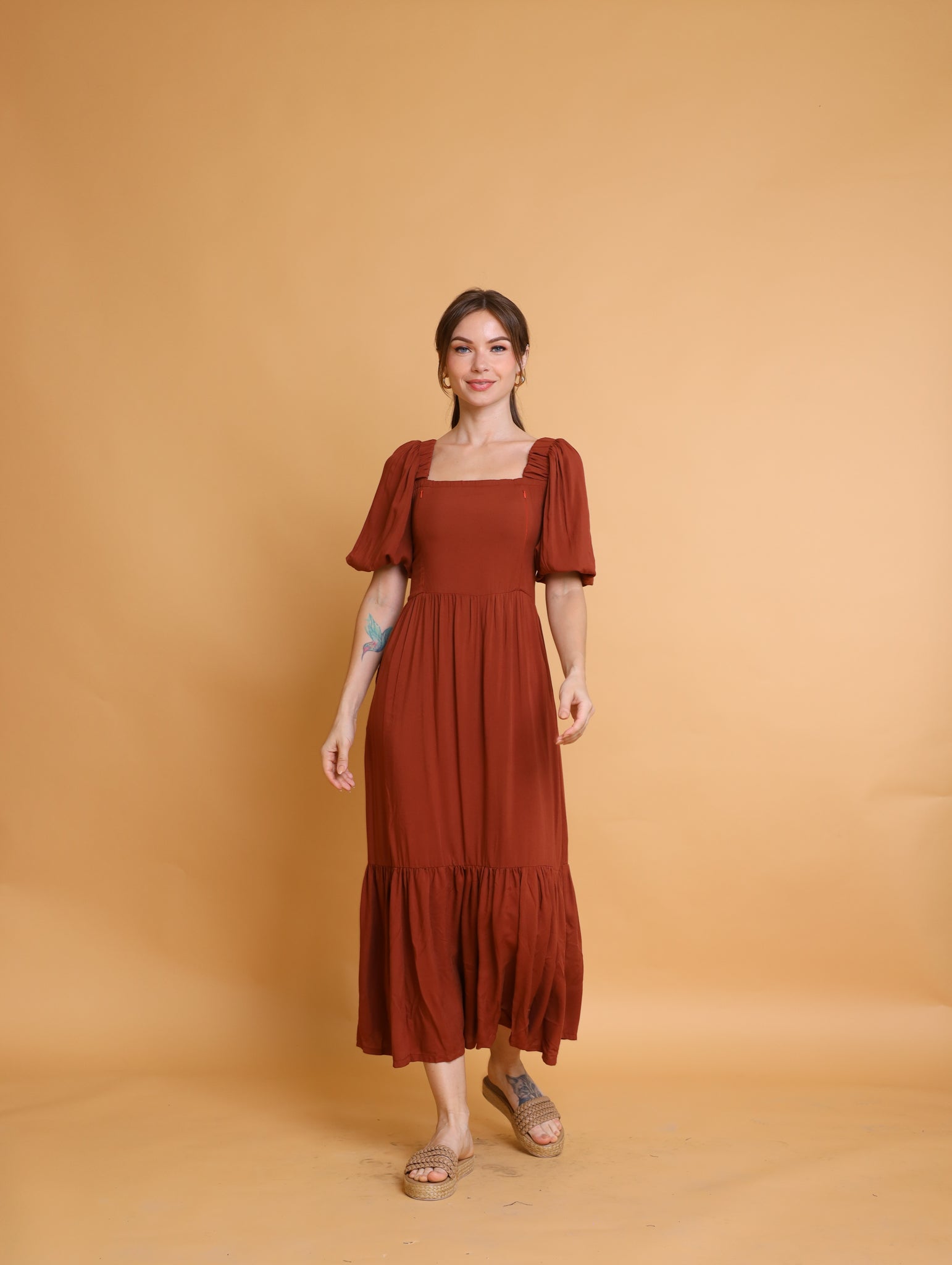 Earth Tones: Rachel Maxi