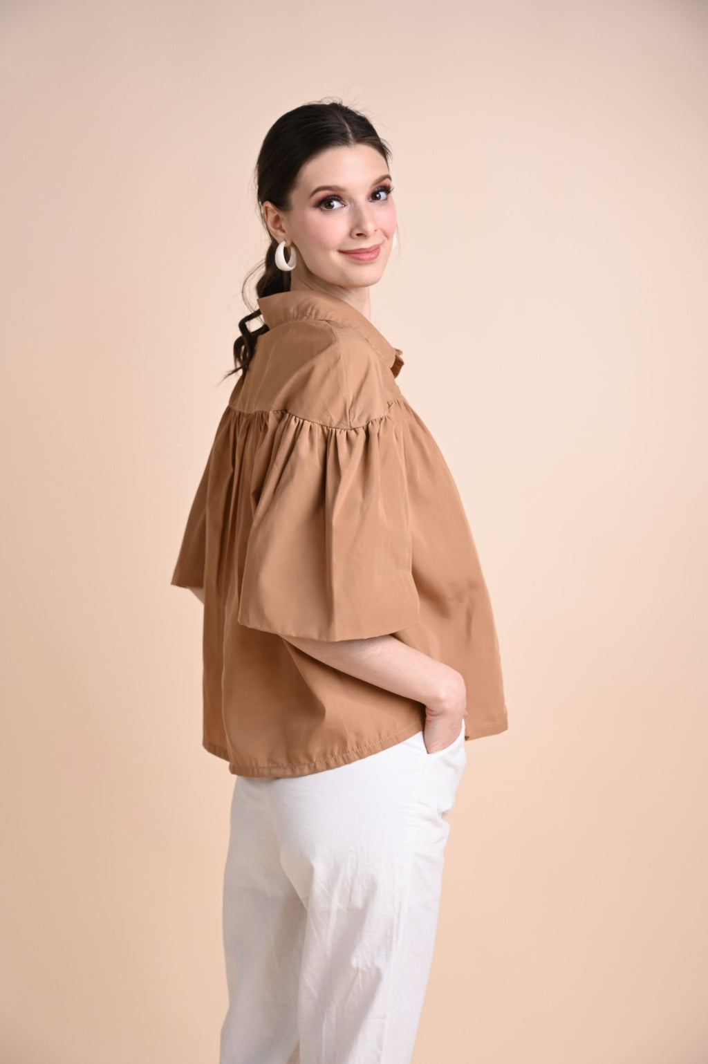 Khaki: Quesia Top