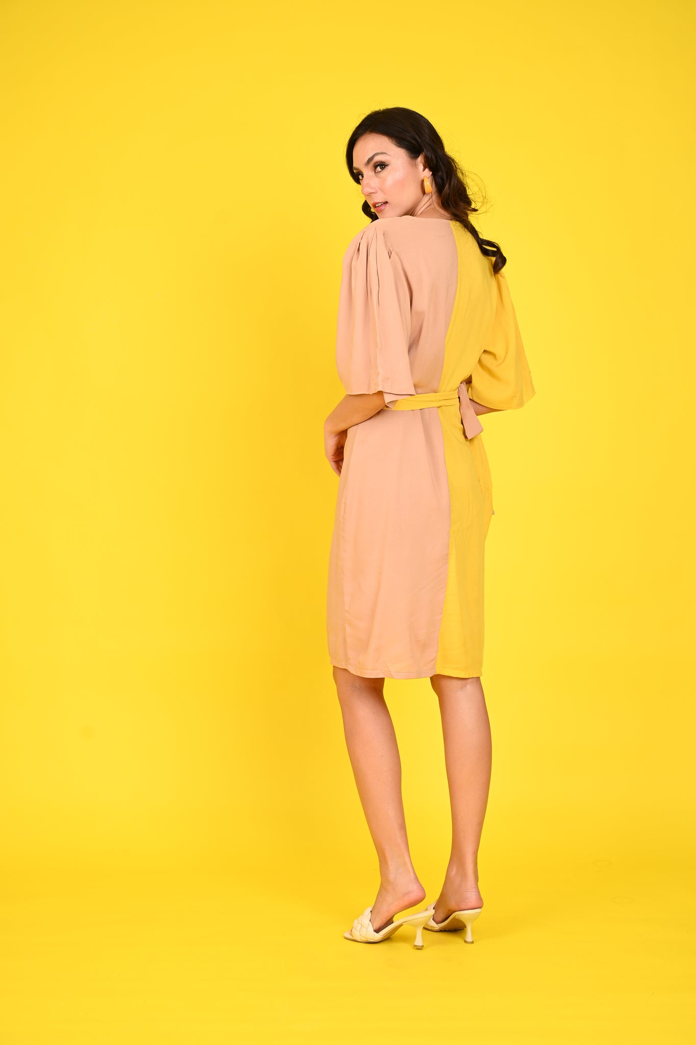 Dopamine Dressing: Nora