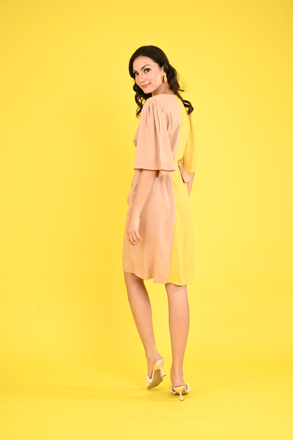 Dopamine Dressing: Nora