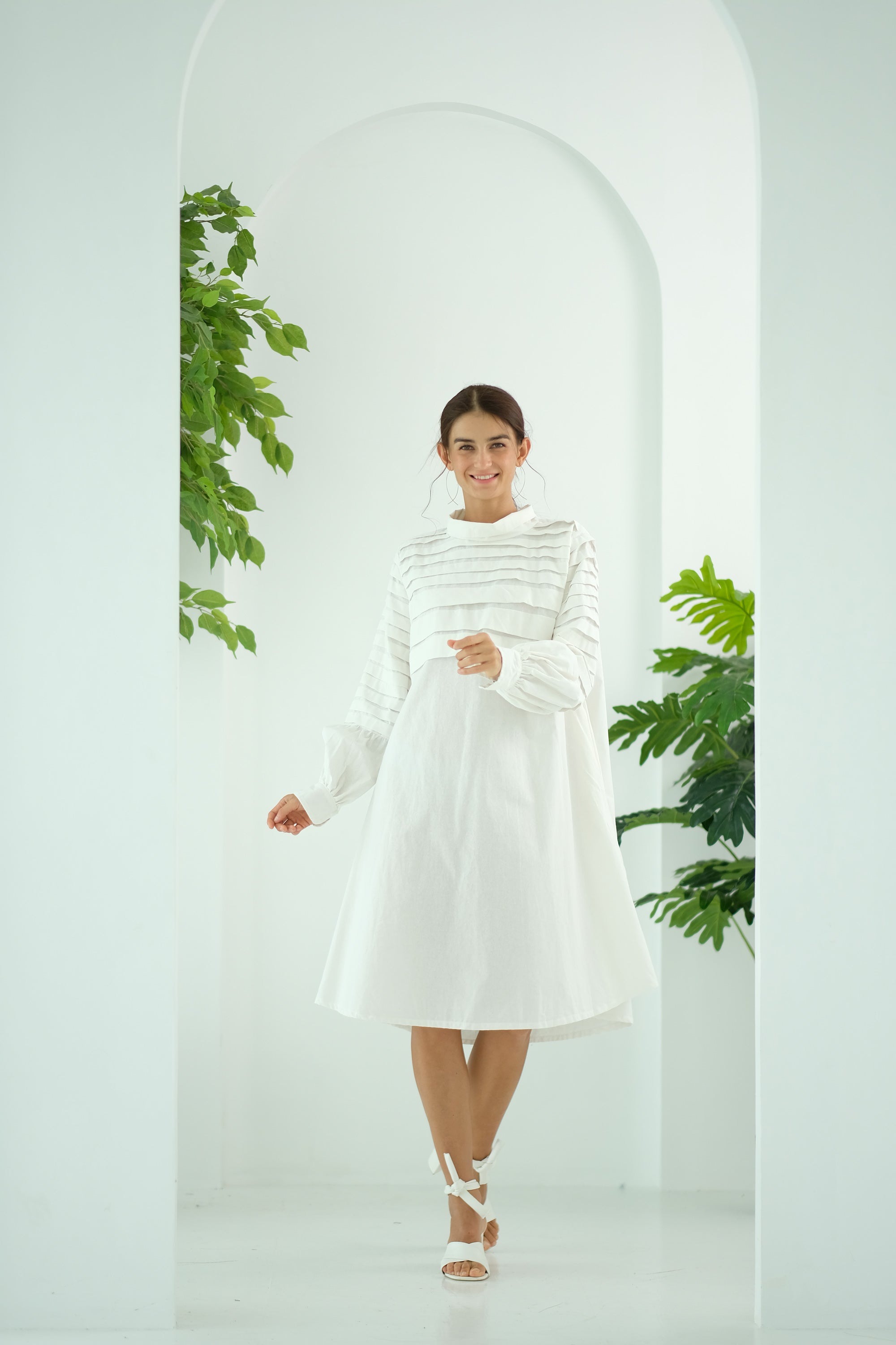 Jenny Premium Breastfeeding Dress: Brielle Shift Dress