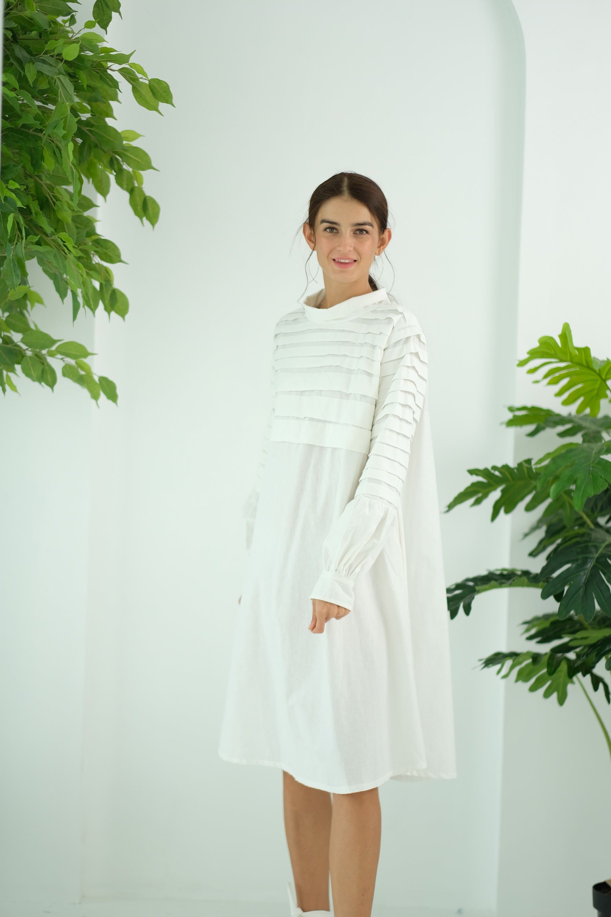 Jenny Premium Breastfeeding Dress: Brielle Shift Dress