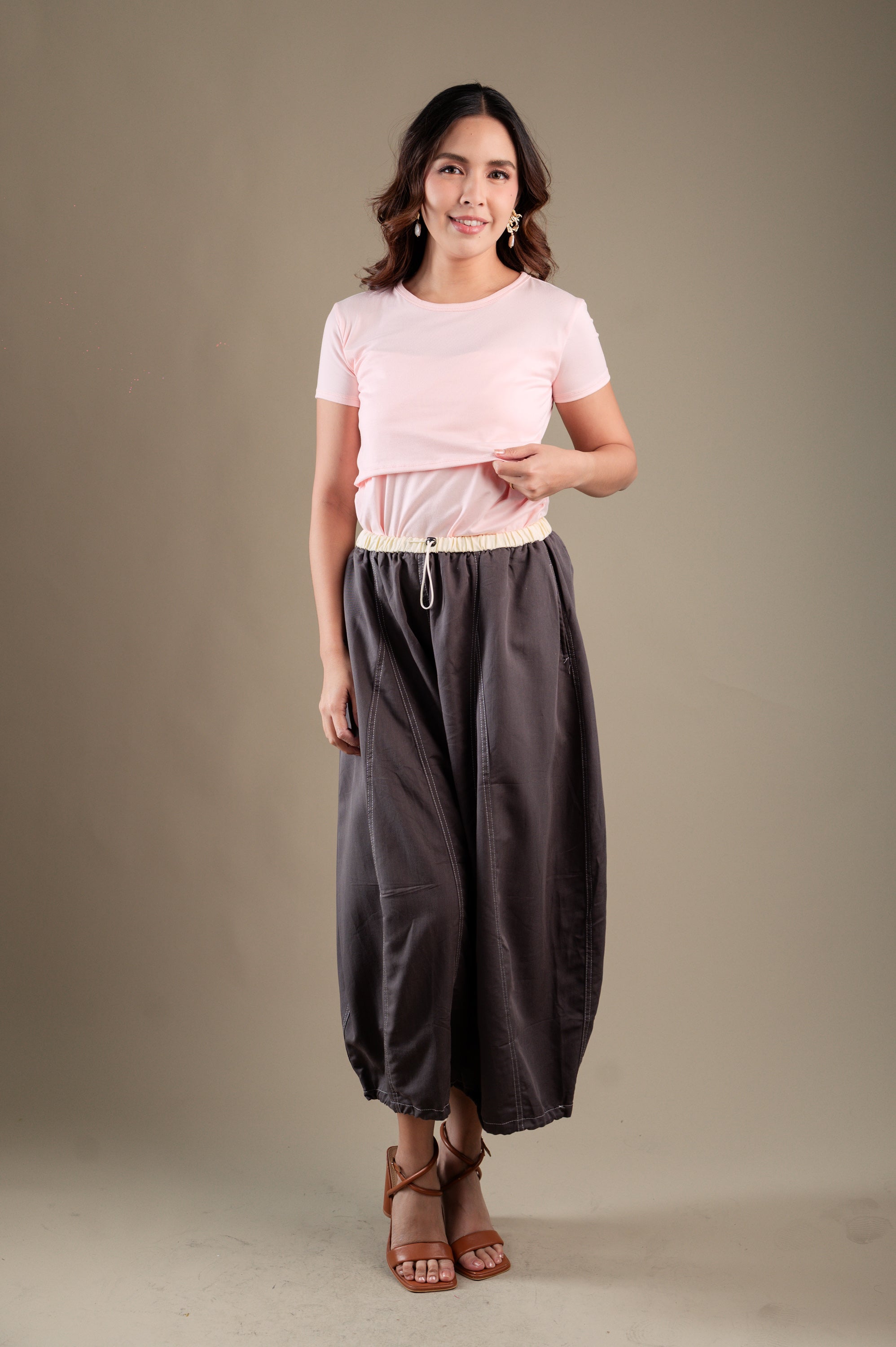 Basic Built-in Bra in Special Colors: Danica Basic Shirt