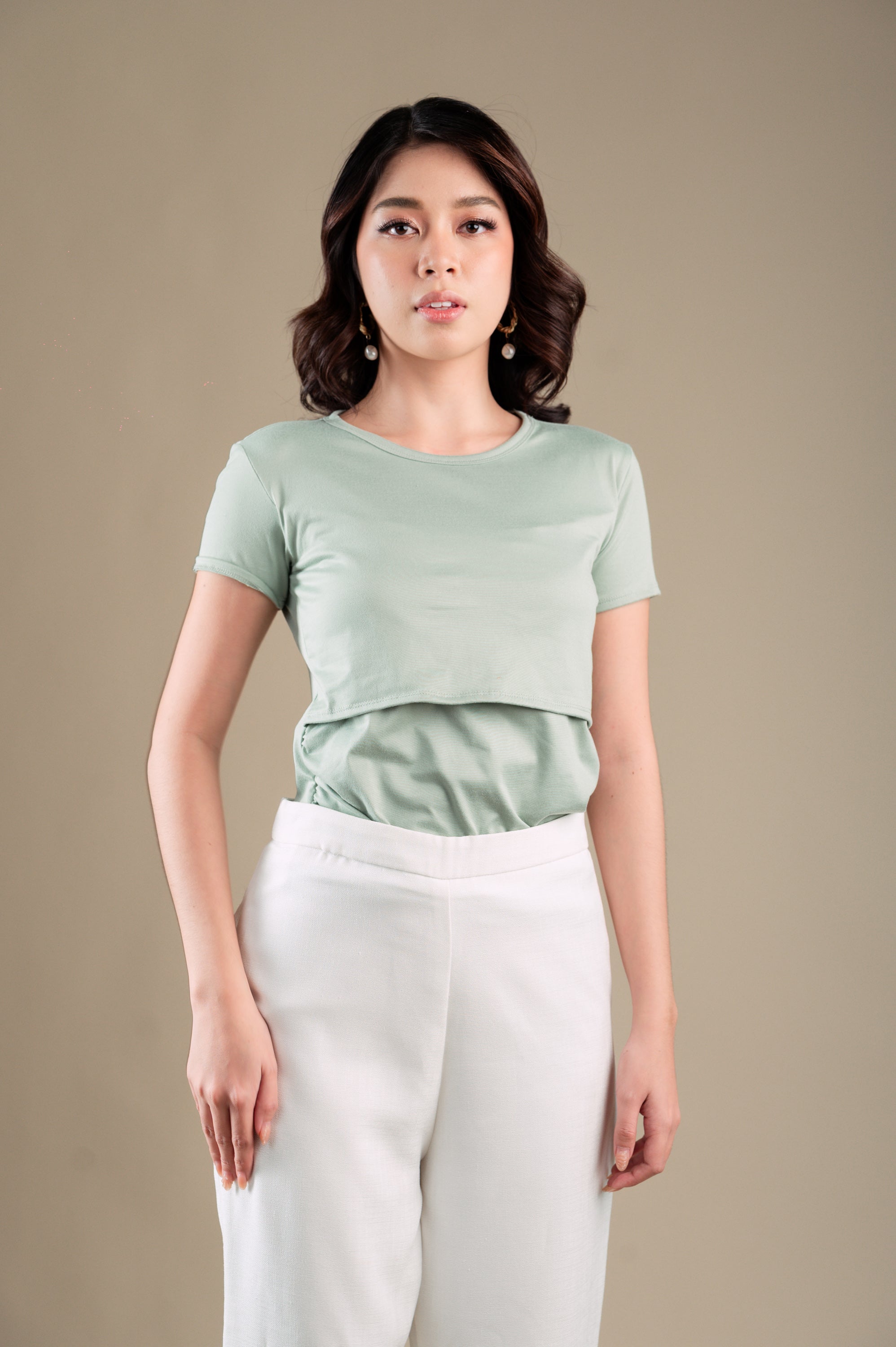 Basic Built-in Bra in Special Colors: Danica Basic Shirt