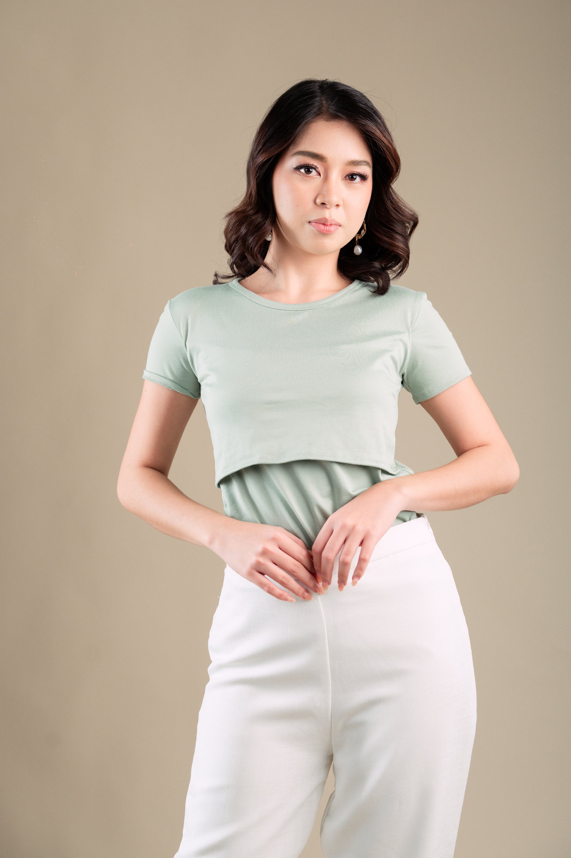 Basic Built-in Bra in Special Colors: Danica Basic Shirt