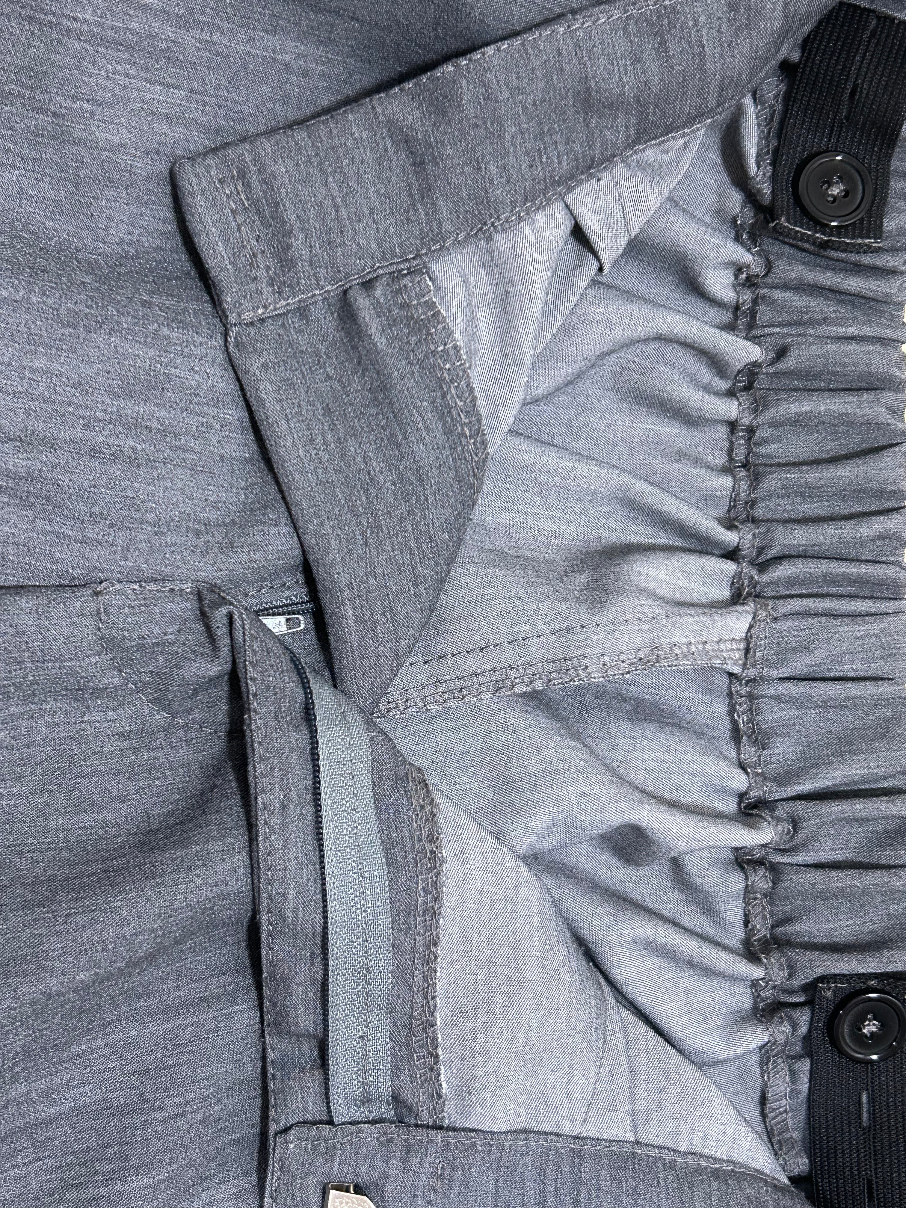 Expandable Cotton Twill Shorts