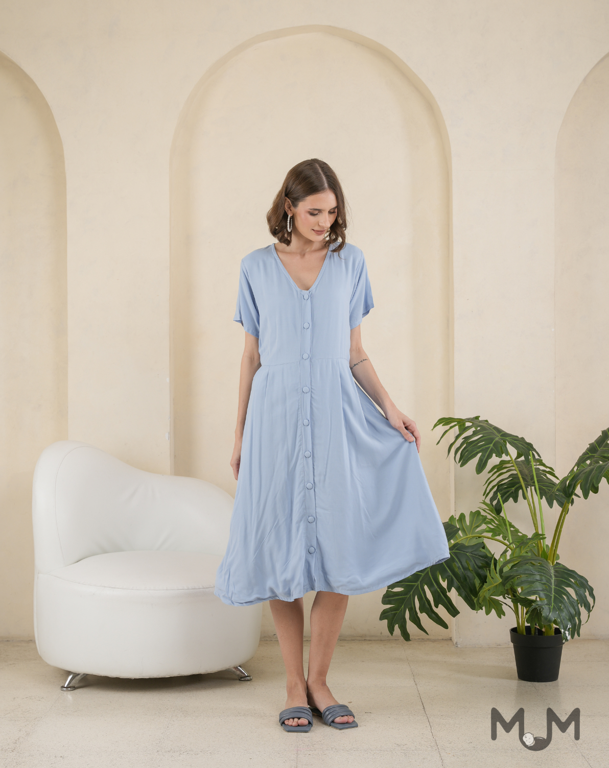 MUM x GS 6: Carmit V-neck Dress