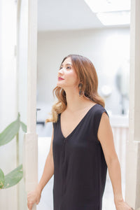 MUM x RPB 3: Ahira Deep Vneck Backless Dress