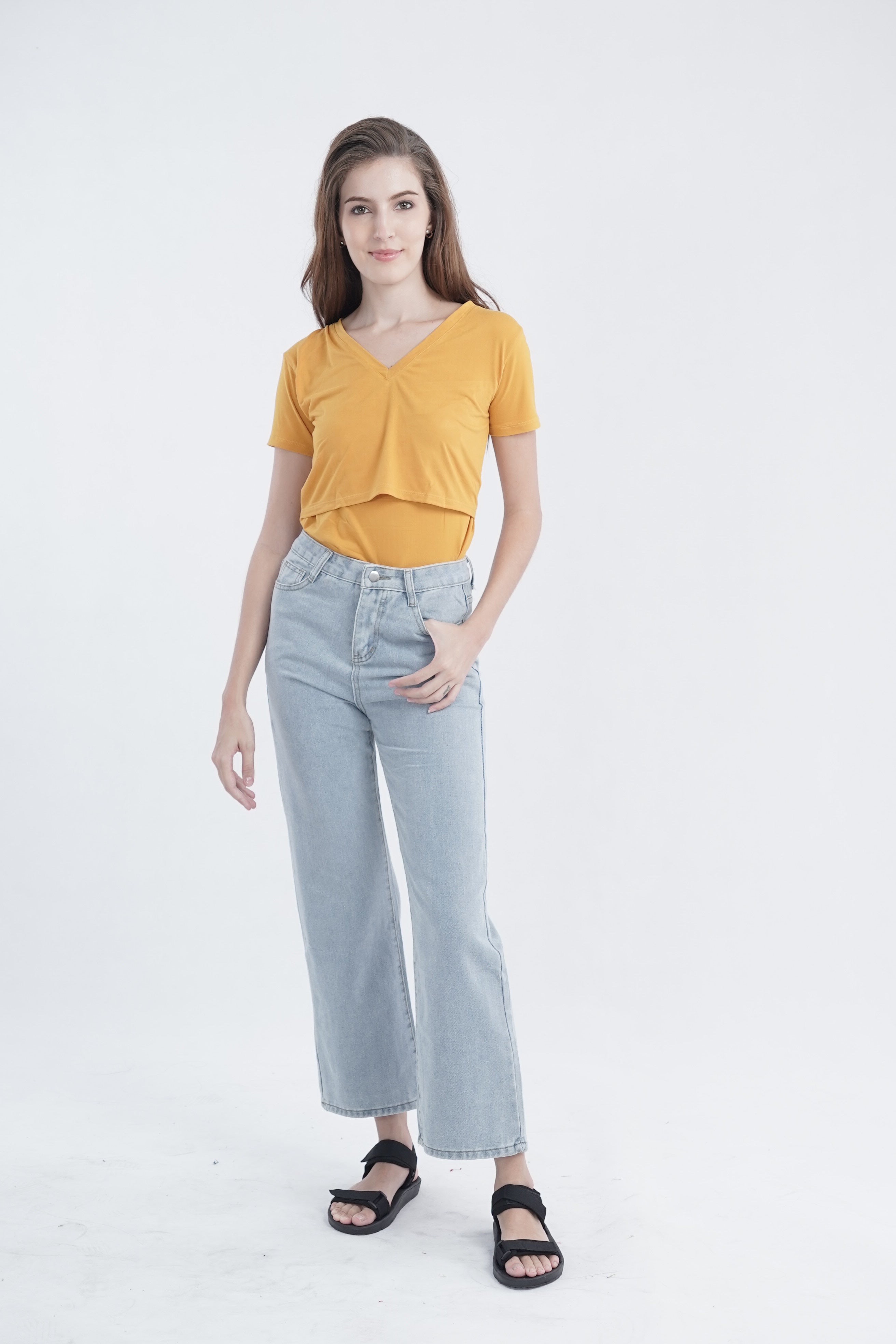 Basics: Vneck Basic Breastfeeding Shirt