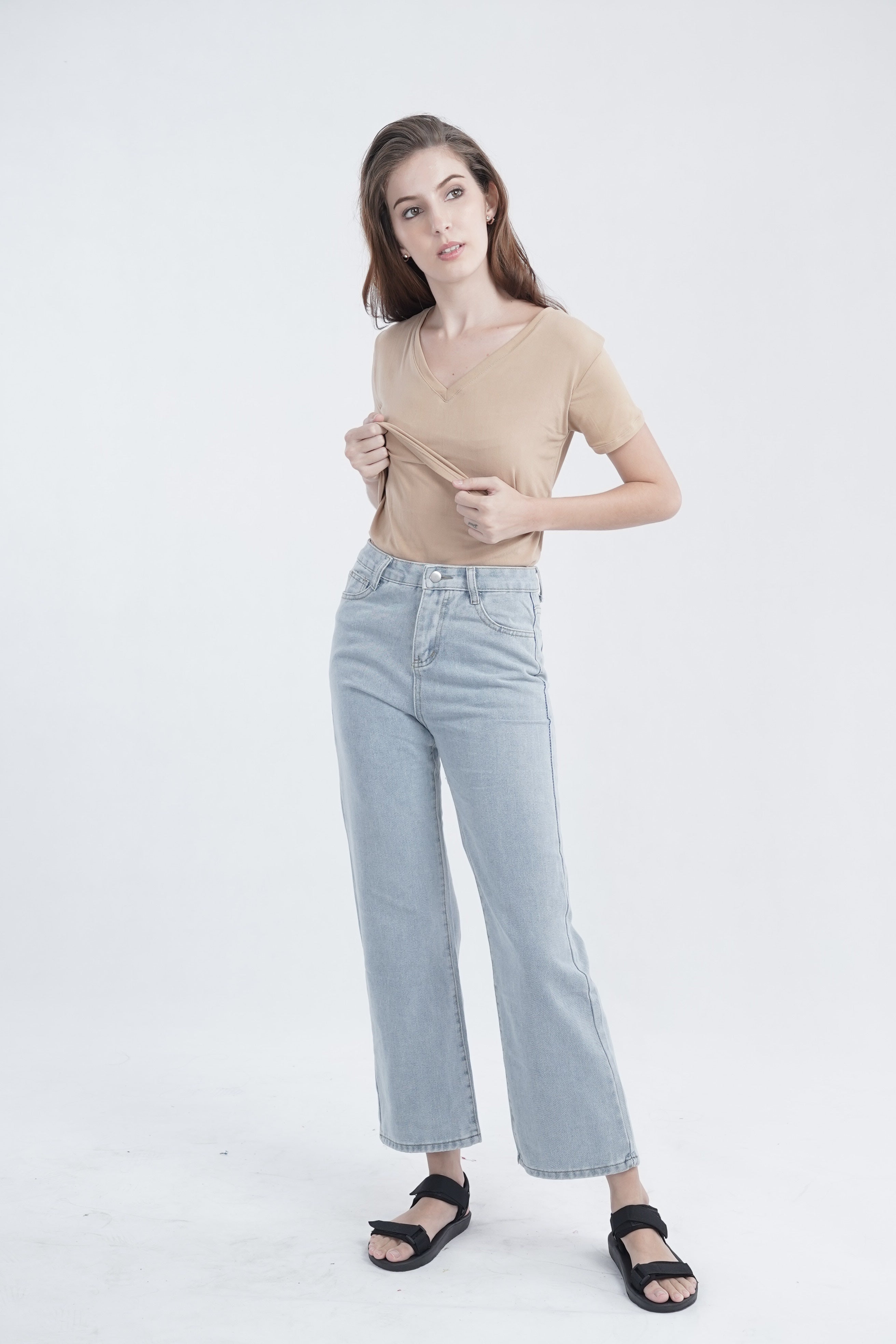 Basics: Vneck Basic Breastfeeding Shirt