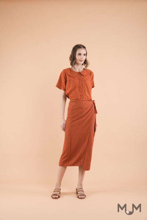 Bottoms: Aerilyn Sarong Skirt